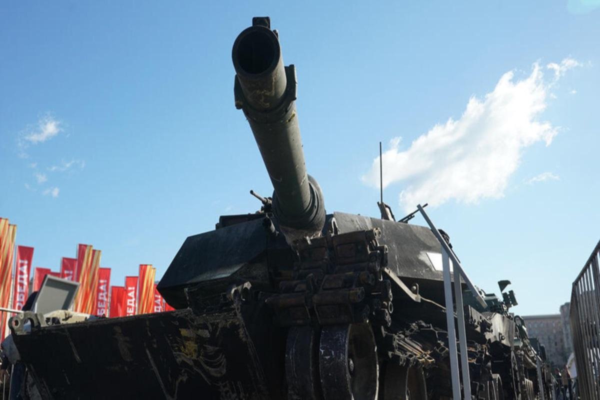 В Екатеринбурге открылась выставка трофейной техники НАТО «Сила в правде - гордость и Победа»