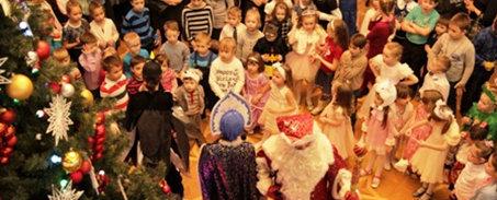 Более 30 тысяч школьников и дошкольников Красногорска примут участие в новогодних елках