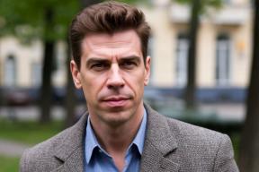 Скрывал жену 7 лет: Дюжев неожиданно прервал молчание и вывел «принцессу» в свет
