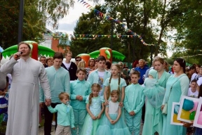 Родительские заслуги многодетной чувашской семьи отмечены государственной наградой