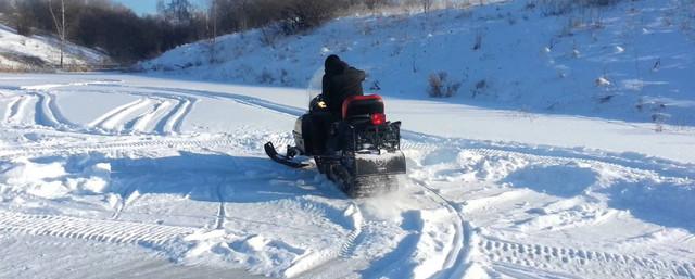 В Воротынском районе мужчина на снегоходе провалился под лед и утонул