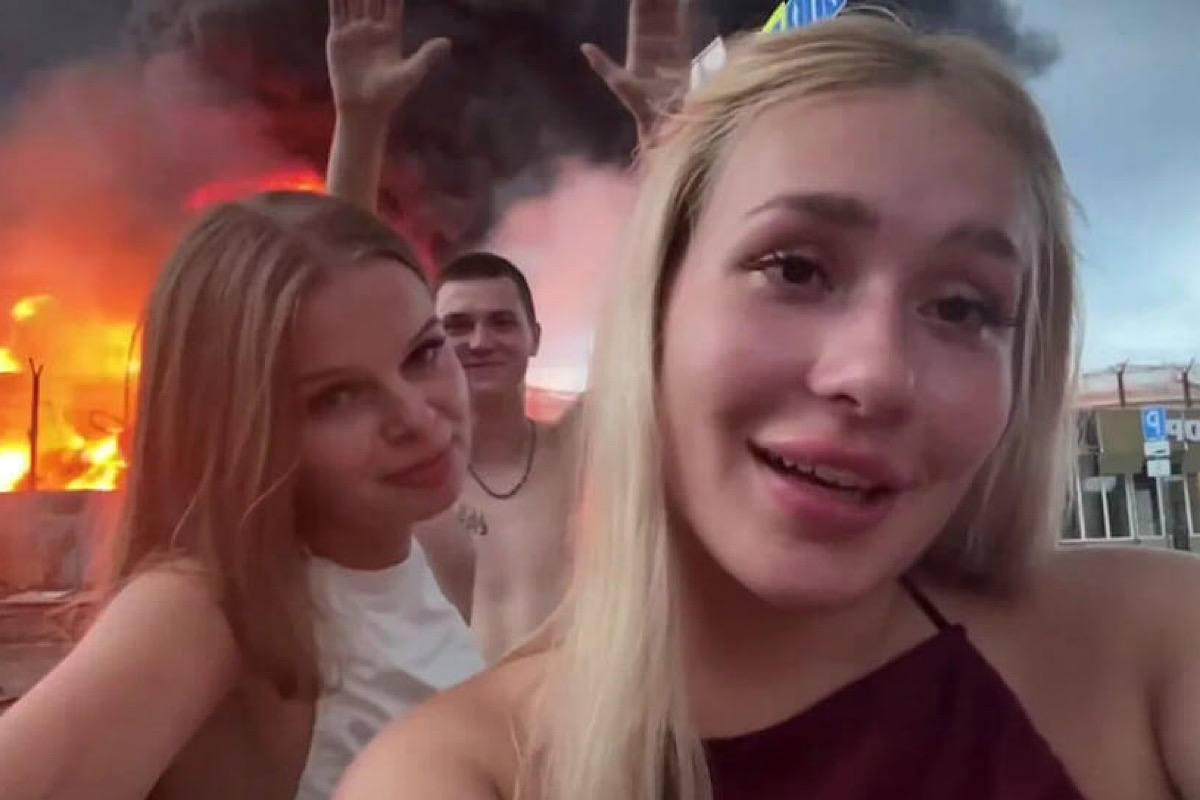 Туристку оштрафовали за съемку горящей нефтебазы после атаки БПЛА