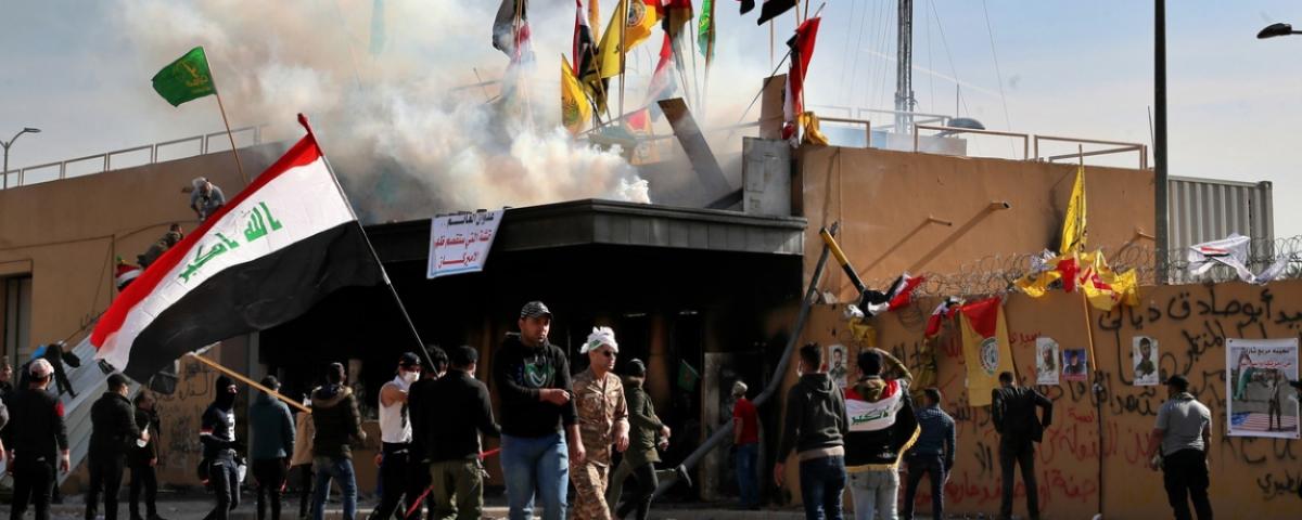 Акция протеста около здания посольства США в Багдаде завершилась