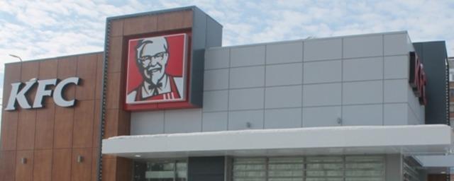 Кафе KFC в Бердске могут оштрафовать за неухоженную территорию