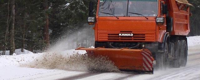 Участок трассы «Байкал» временно закрыли для большегрузов из-за снегопада