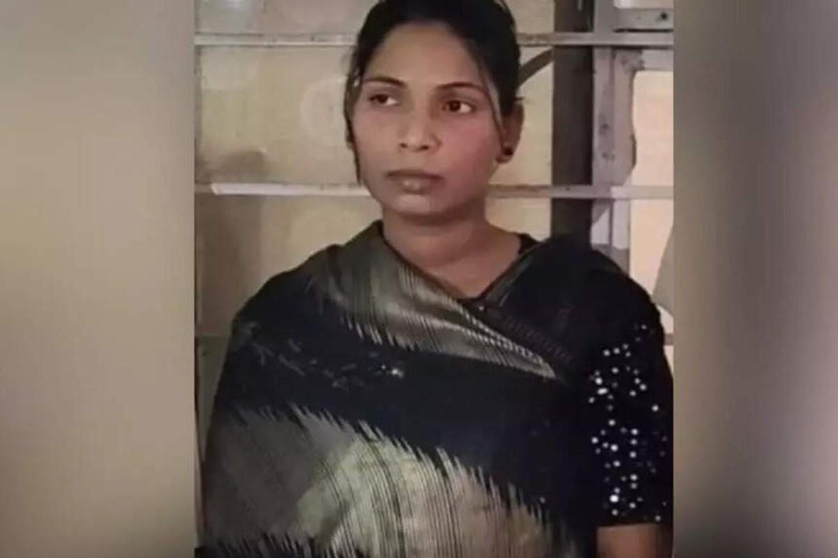 A girl in India cheated 25 men out of their marriage