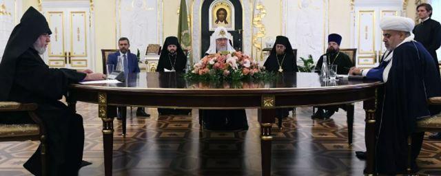 Духовные лидеры Армении и Азербайджана проведут встречу в Москве