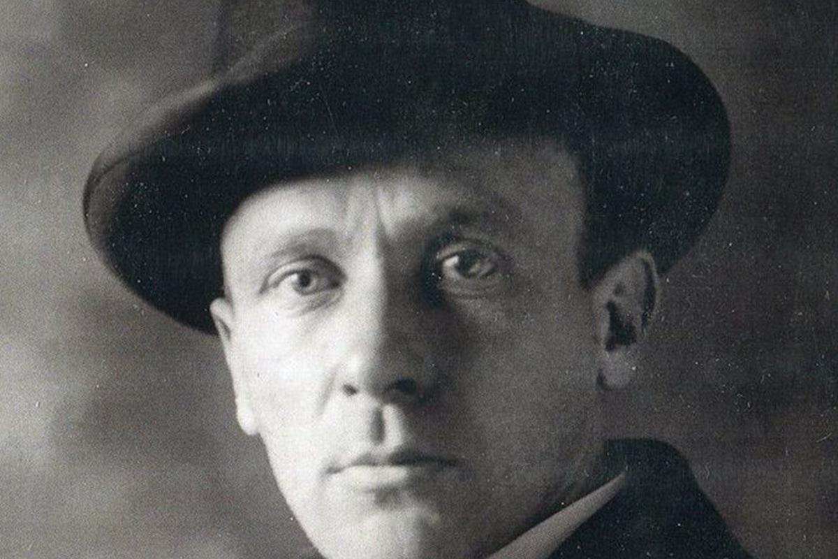 Аттестат зрелости и зачетную книжку сестры Булгакова нашли в университетском архиве