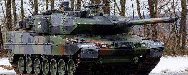 Польский политолог Холащинский: Полученные Киевом западные танки будут уничтожены за один квартал