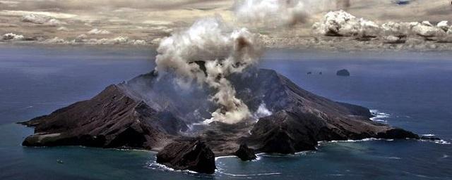 В Новой Зеландии жертвами извержения вулкана стали пять человек