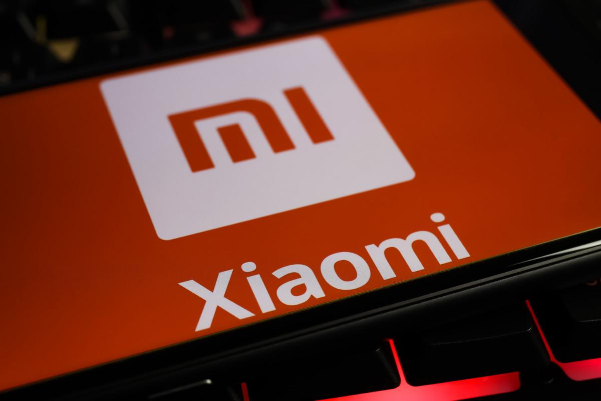 Китайская Xiaomi собирается сократить шесть тысяч сотрудников