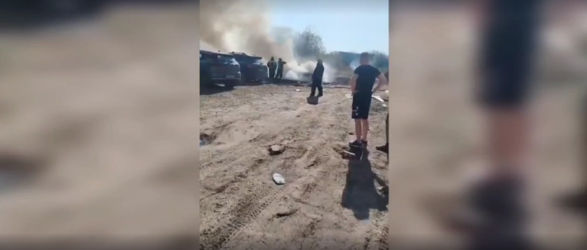 В Подольске туристы случайно нанесли ущерб автомобилю Lexus во время приготовления шашлыка