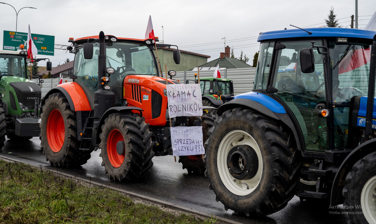 Польские фермеры пообещали «остановить страну»