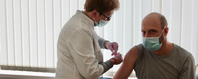 В Красногорске 135 сотрудников КМЗ вакцинировались