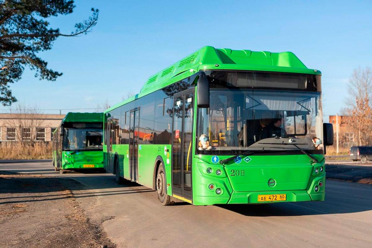 В Псковской области расширили льготы на проезд ко Дню Победы