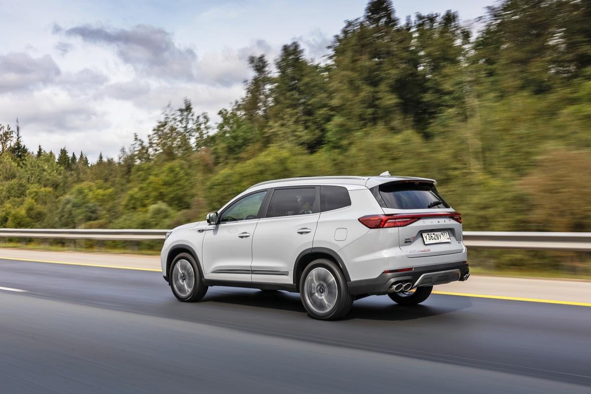 Продажи Chery в России рухнули в 19 раз, Xcite торгует хуже Lada: «Автостат» зафиксировал обвал у шести марок