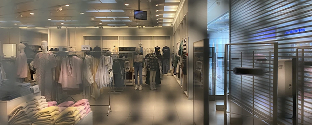 В Челябинске для допродажи остатков открылся магазин H&M в ТРК «Алмаз»