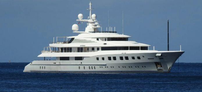 Предполагаемая яхта российского миллиардера Пумпянского будет продана на аукционе
