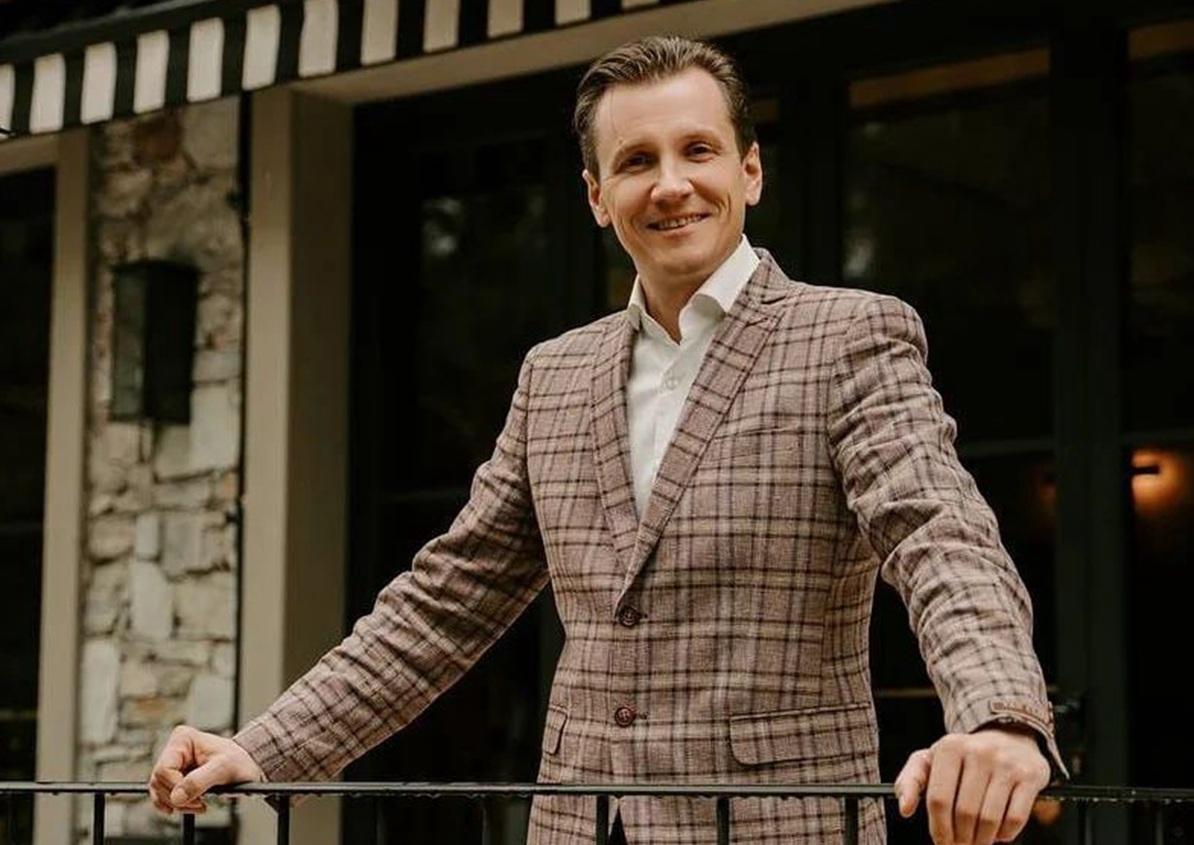 Бросил «пельменей» и получил королеву. Чудеса, произошедшие в семье Вячеслава Мясникова