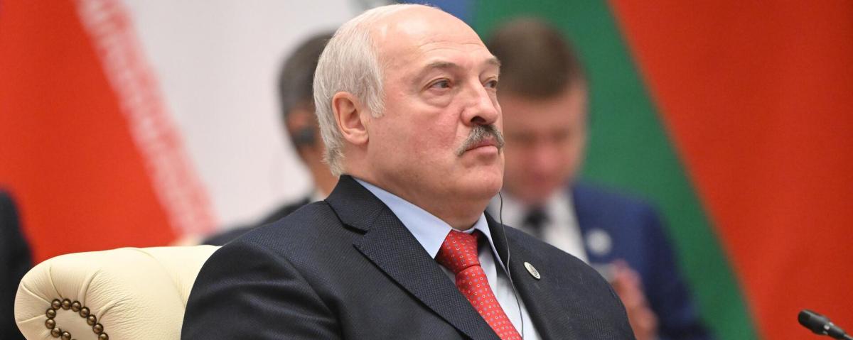 Лукашенко заявил, что Зеленский начинает понимать, что нужно договариваться