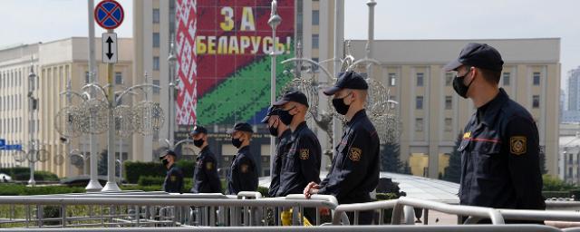 В Минске силовиками перекрыт подход к резиденции Лукашенко