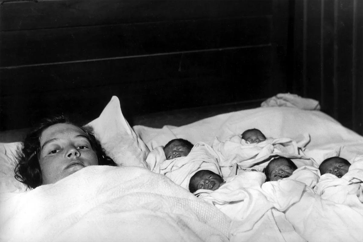 Умерла последняя из всемирно известных пятерняшек Дион