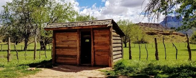 Конденсатопровод, проложенный вдоль поселка Ульт-Ягун,  лишает его новостроек