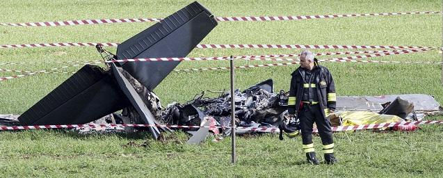 Пара учебных самолетов ВВС Италии столкнулась под Римом, погибли два пилота