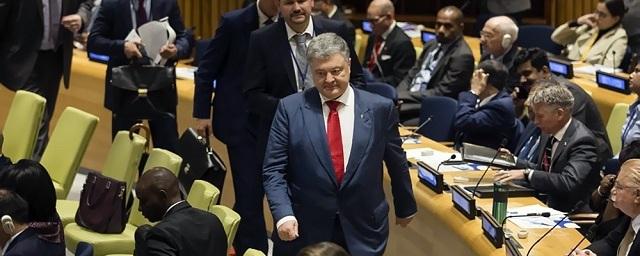 Лавров прокомментировал неожиданный визит Порошенко в его переговорную