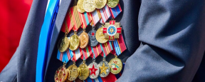 Мэр Собянин подписал распоряжение о выплатах ветеранам к 77-й годовщине Победы