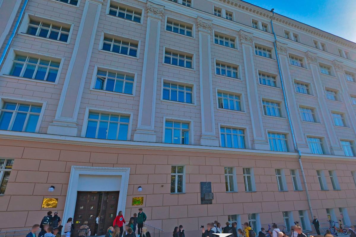 В России ограничили количество платных мест в вузах: кого это коснется