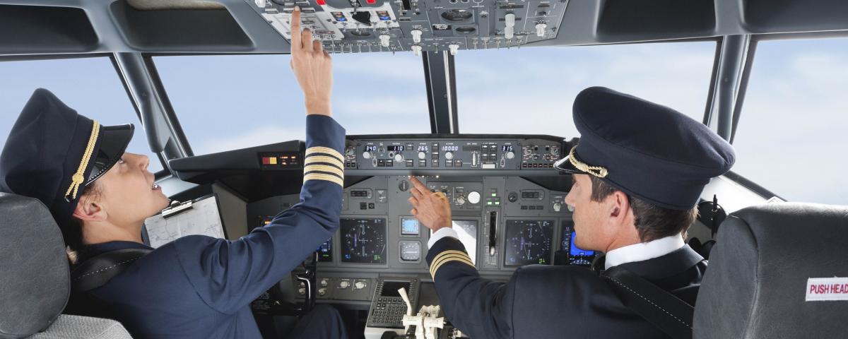 СКР проверит все пилотов S7 Airlines по делу о взятке