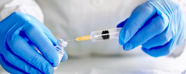 В Роскачестве предупредили о мошенниках, продающих вакцину от COVID-19