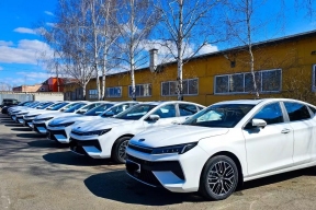 Правительство Хакасии купило 10 «Москвичей»
