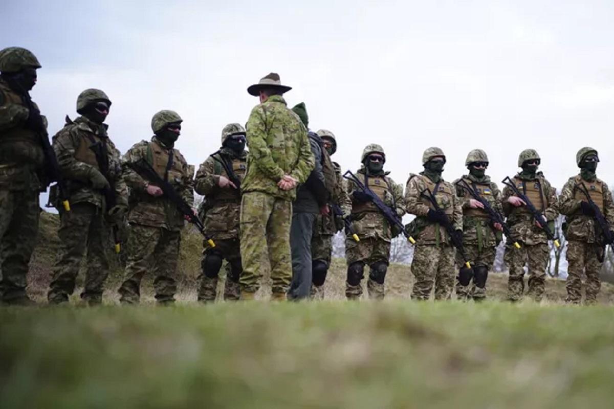 Военный эксперт сообщил о длительной подготовке Украины к войне с Россией