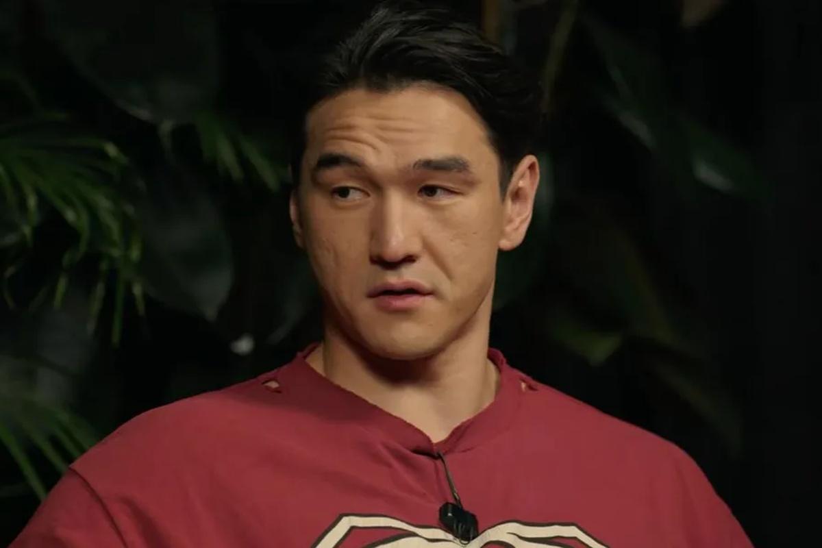 «Суперпатриотический» стендап: Сабуров впервые пошутил про 50 лет без России