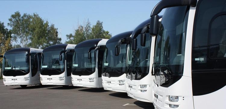 Смольный выделил на закупку шести газомоторных автобусов 77 млн рублей