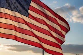 Ушаков заявил о наступательной позиции США в вопросе мирного урегулирования на Украине