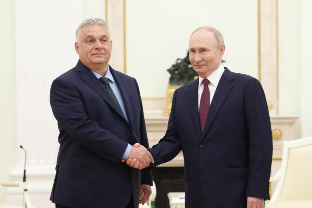 Геополитический прагматизм: в Кремле прокомментировали подходы Путина и Орбана к решению проблем