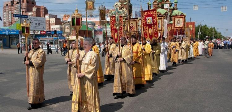 В Казани 4 ноября ограничат движение транспорта из-за крестного хода