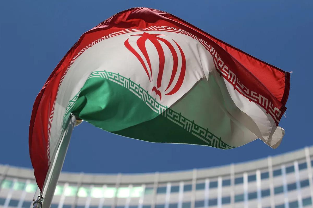 Иран готов нанести удар по американской базе в Индийском океане