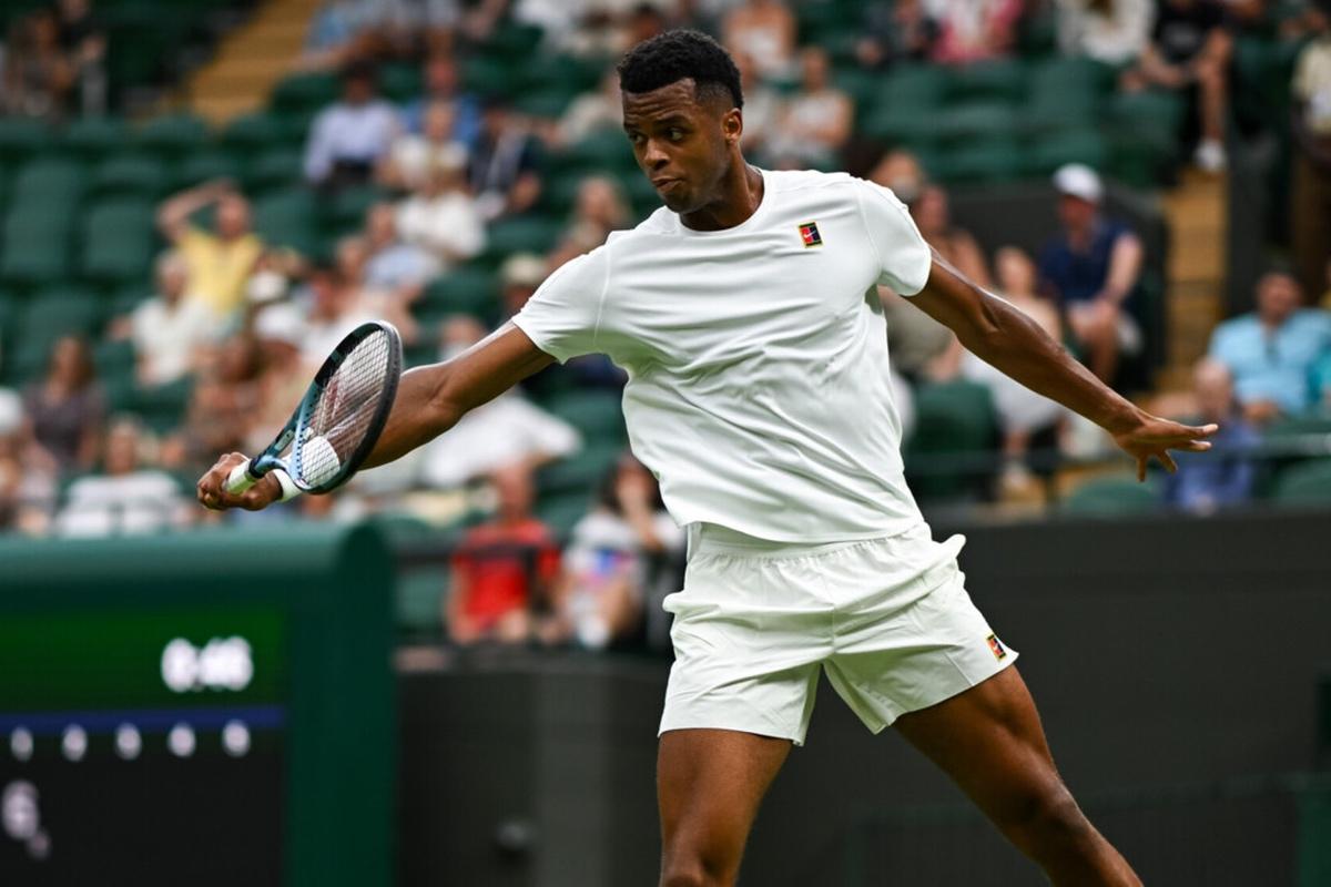 Французский гигант запустил на Уимблдоне настоящую пушку