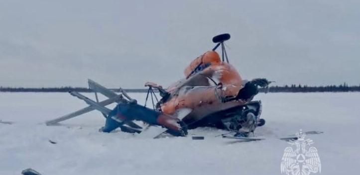 В Мурманской области пассажир вертолета Ми-8 спас ребенка во время крушения