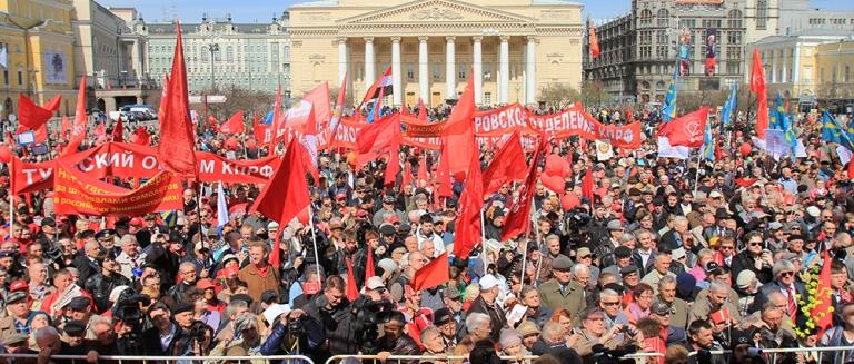 Московские власти советуют не брать детей на майские гуляния