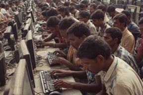 Электронные экзамены: новая эра прозрачности и доступности или цифровая стена для мигрантов?