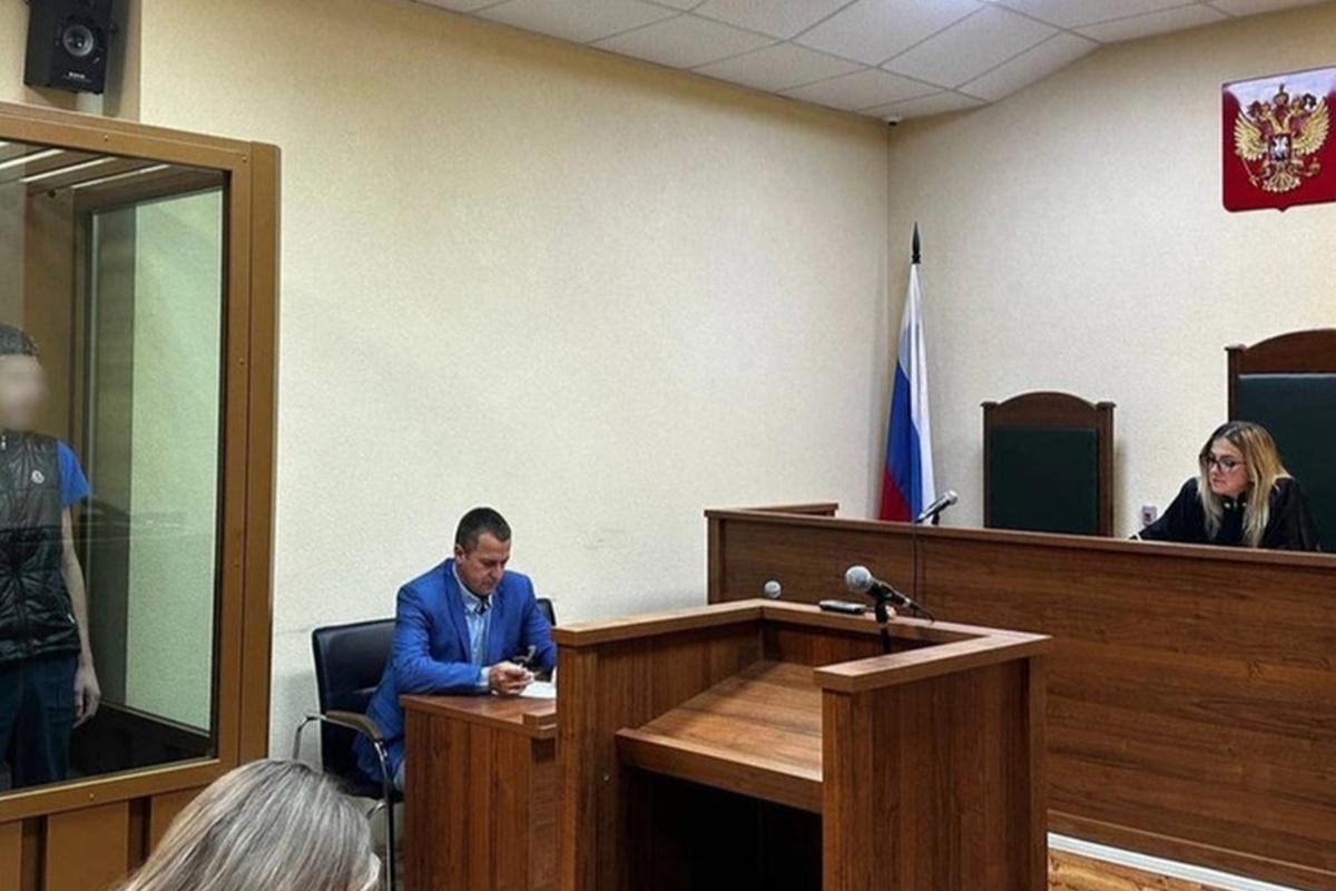 СКР предъявил обвинение подростку за поджог релейного шкафа на ж/д в Калининградской области