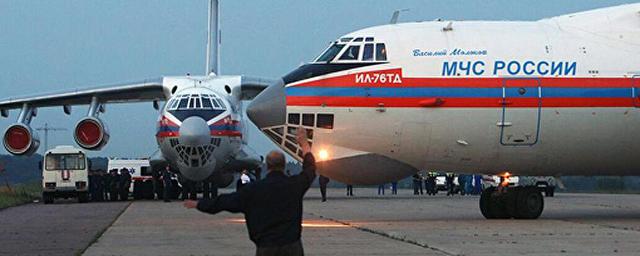 Российский самолет с медицинским оборудованием направился в США