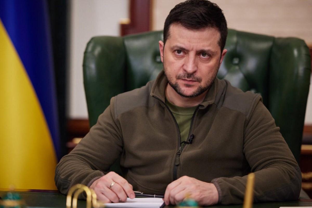 Лидеры Сербии и Словакии внезапно заболели на фоне отказа Киева от перемирия на День Победы