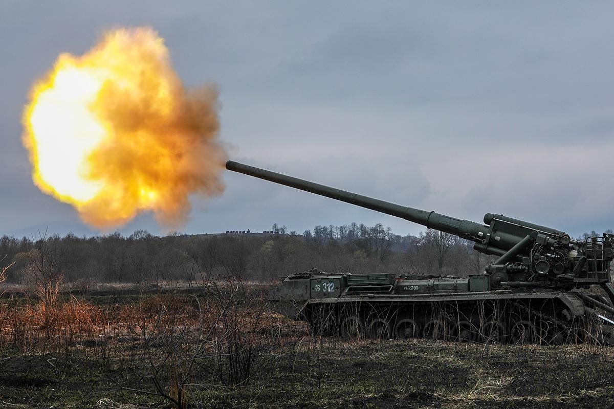 ВС РФ нанесли удар по бойцам и технике ВСУ на границе Курской области