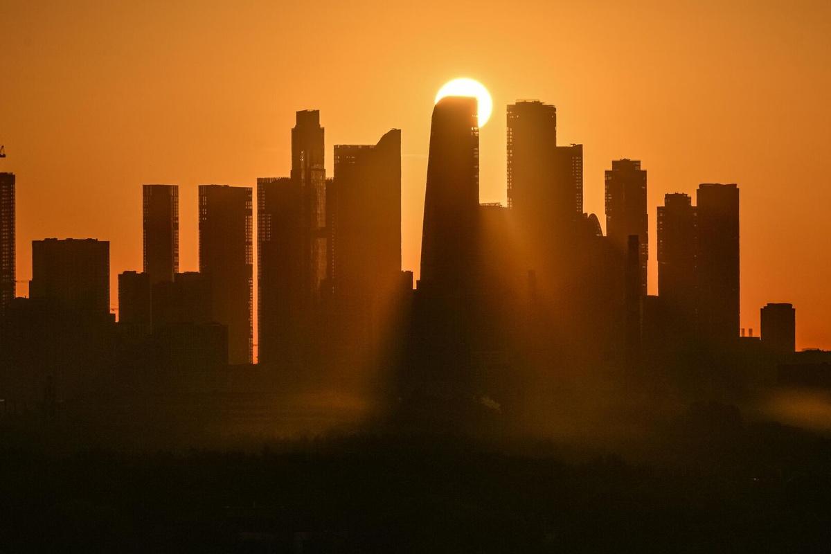 CORE.XP: Инвестиции в недвижимость РФ в 2025 году рухнули на 39%